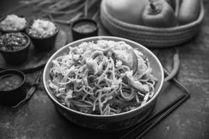Non-veg Hawker Tossed Hakka Noodles