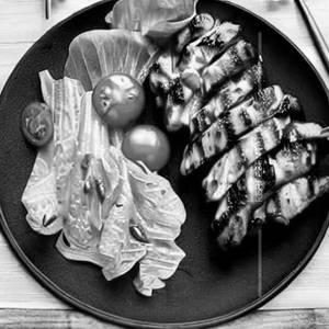 Grill Exotic Salad Chicken