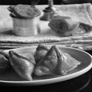 Mitha Samosa