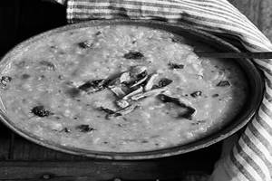 Dal Lasooni Tadka