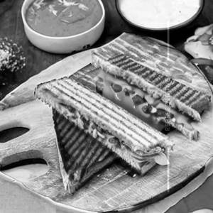 Grill Paneer Peri Peri Sandwich