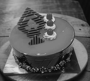 Chocolate Strawberry Cake 500gm