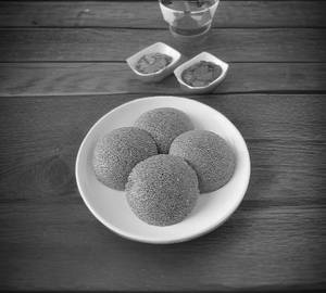 Ragi idly 4