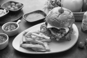 Aloo Tikka Burger