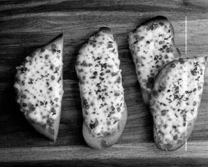 Italian Cheese Garlic Bread