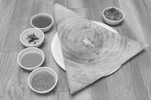 Garlic masala dosa