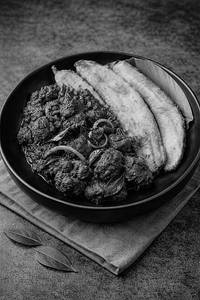 Pazhampori Beef Combo