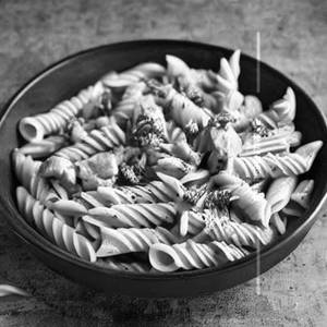 Chicken Agio-e-olio Pasta