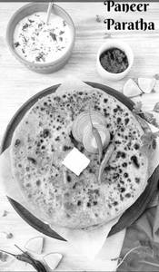 Paneer onion paratha [2 pieces]
