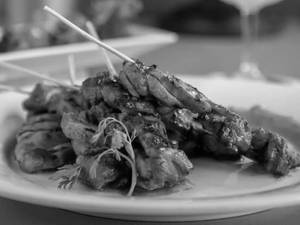 Sriracha Chicken Skewers (200gms)