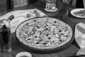 Fresh Veggie Loaded Pizza [12 inches]