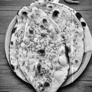 Garlic Cheese Naan