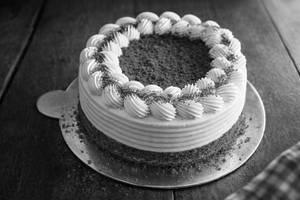 Red Velvet Cake ( 500 Grams )