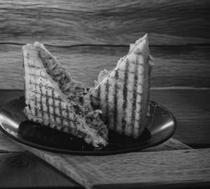 Max grill sandwich chicken