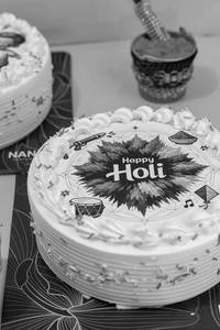 Holi Cake 500gm