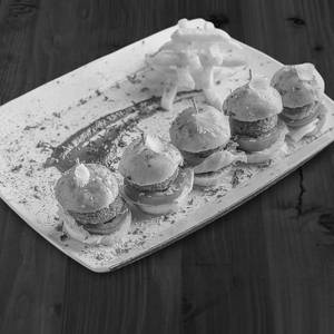 Veg mini sliders
