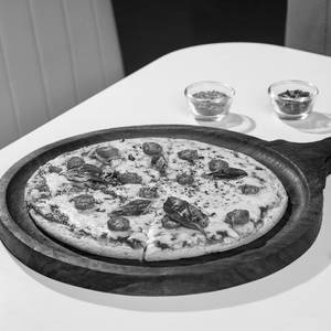 Classic Margherita Pizza Small