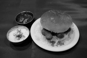 Chicken Nuggets Burger