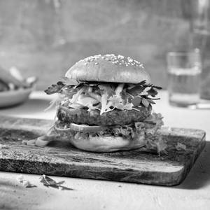 Mustard Lettuce Burger