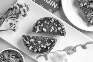 Date And Walnut Pie