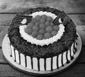 Black Forest Cake                                        