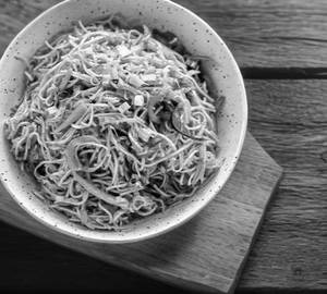 Schezwan Veg Noodles