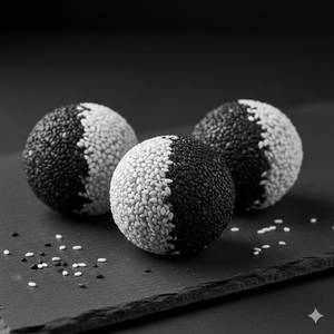 White and black nuvvula laddu