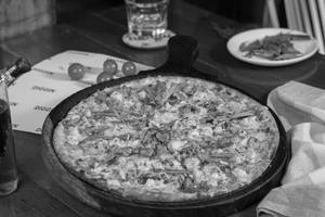 Chicken & Mushroom Pizza [12 inches]