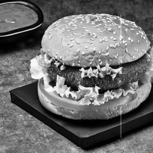 Spicy Cottage Cheese Burger