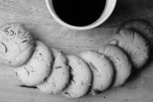 Almond-pista Cookies
