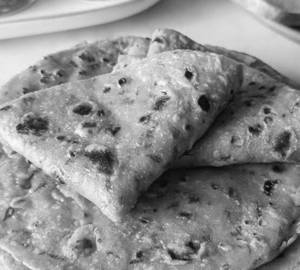 1 Masala Paratha