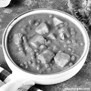 Matar paneer