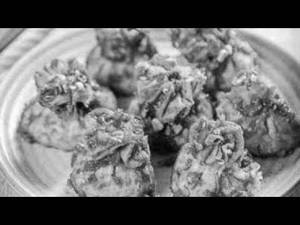Tandoori Achari Momos (8 Pcs)
