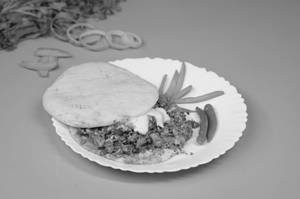 Chicken Kuboos Shawarma Plate