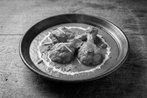 Patiyala Chicken ( 6 Pcs With Omelette)