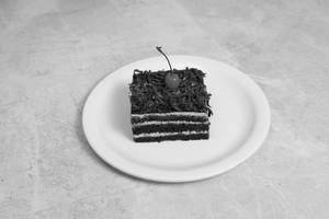 Fresh Cream Black Forest Pastry