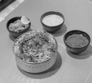 Chicken dum biryani