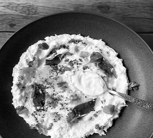 Curd rice with tadka