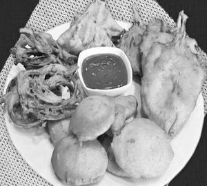 Mix pakoda