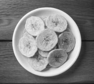Salt banana chips [coconut oil] [200 gram ]