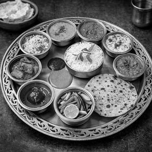 Deluxe Thali