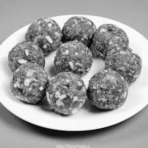Dry Fruit Laddu