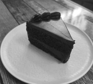 Chocolate Truffle Pastry [01 Slices]