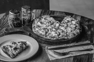 Four Seasons Pizza
