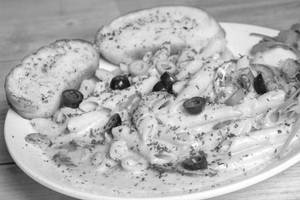 White Sauce Pasta