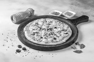 Hocco Special Italian Farmhouse Thick Pizza (25 Cm)