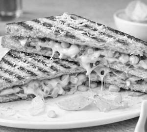 Jain Corn & Cheese Sandwich