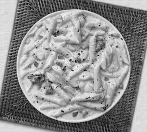 White Sauce Pasta
