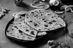 Aloo paratha