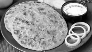 1 Onion Paratha With Curd